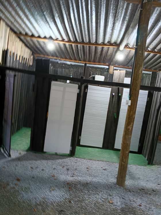 banheiros cobertos